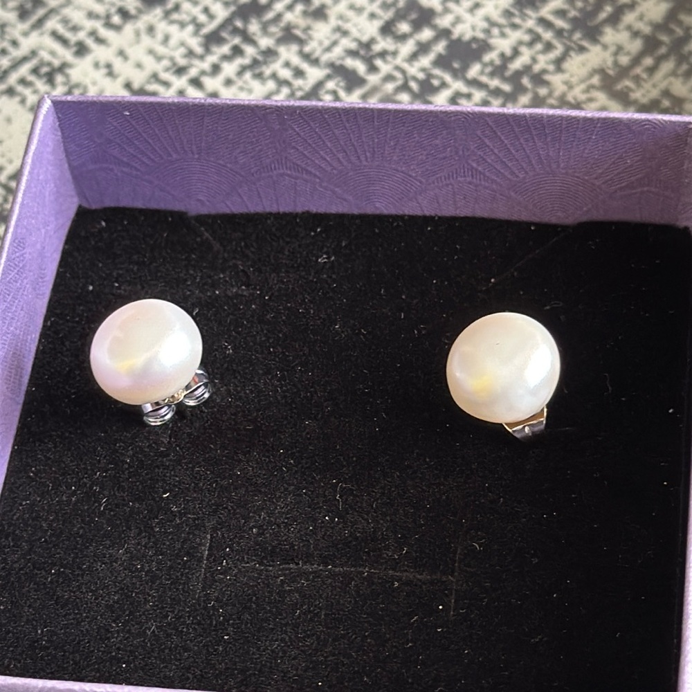 14k White Gold South Sea Pearl Earrings - New